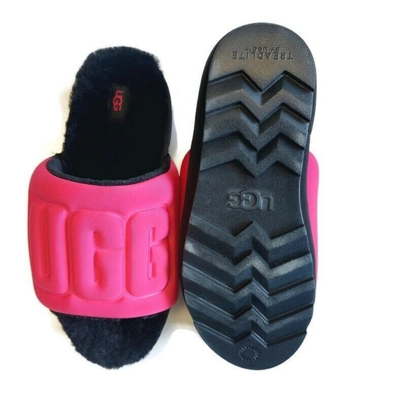 UGG Maxi Graphic RASPBERRY BLACK Platform Slide Sandals Puffy Furry NWOB / NWOT - Picture 7 of 12